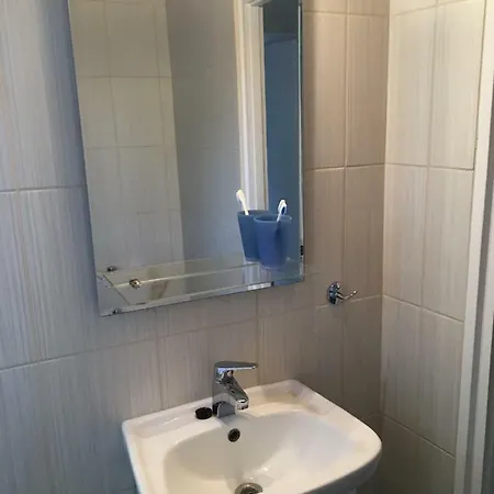 Apartment Cedrus Apartman *